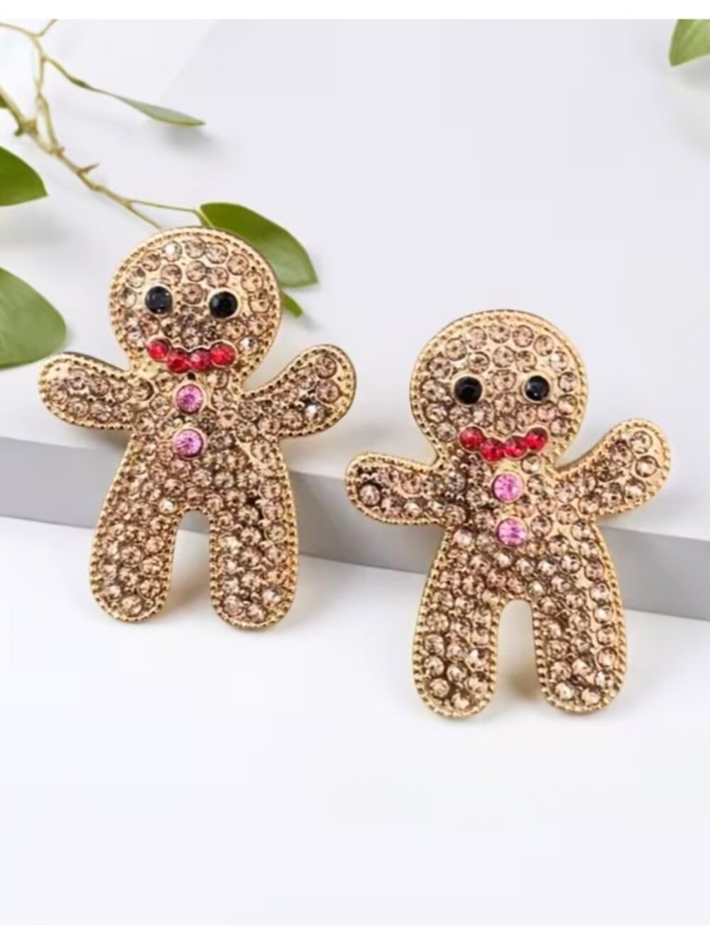 Gingerbread Man Sparkle Stud Earrings Gold Tone Christmas Holiday Jewelry